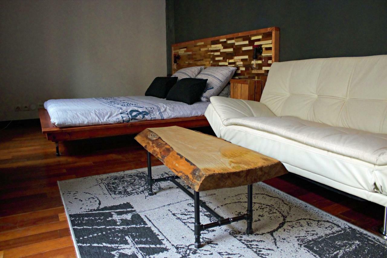 Charmant Studio A Strasbourg Apartment Bagian luar foto